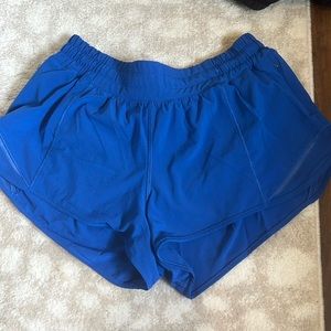 Lululemon hotty hot short